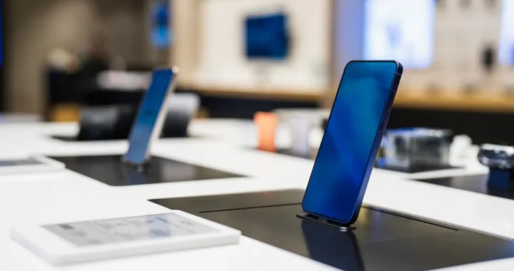Upcoming smartphones launches in december 2024